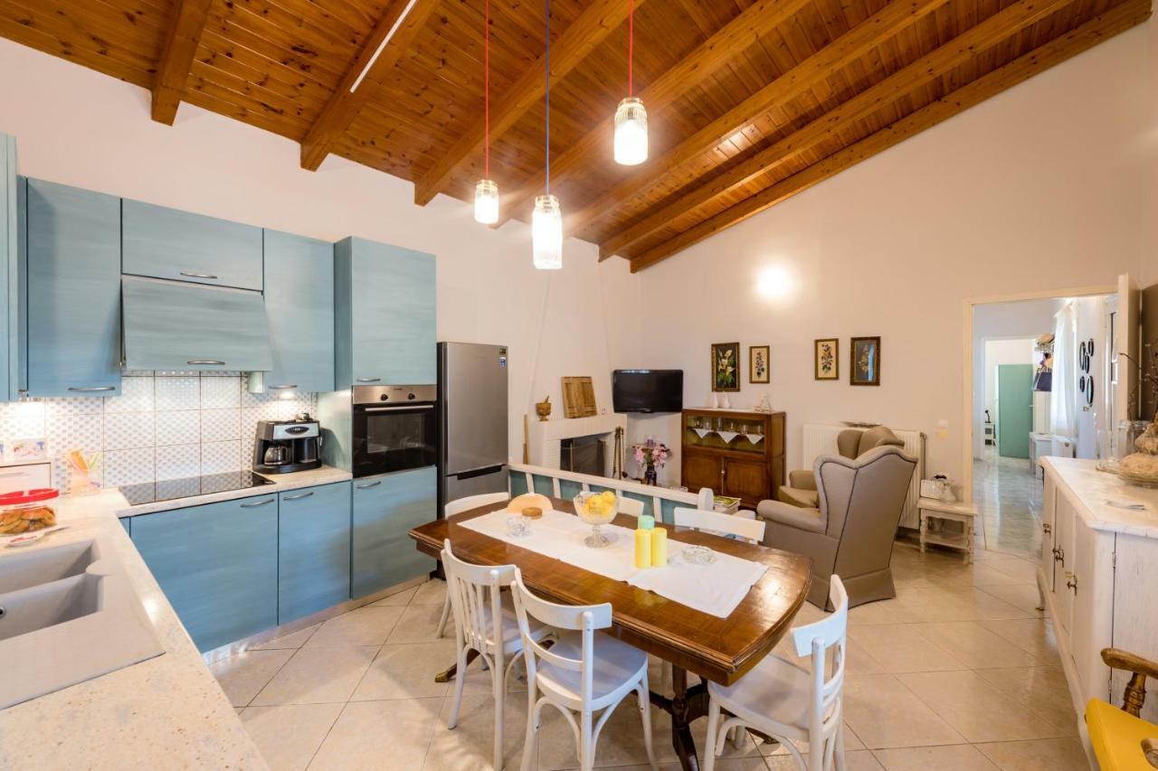Kiko, The Coastline House Villa Kato Achaia Dış mekan fotoğraf