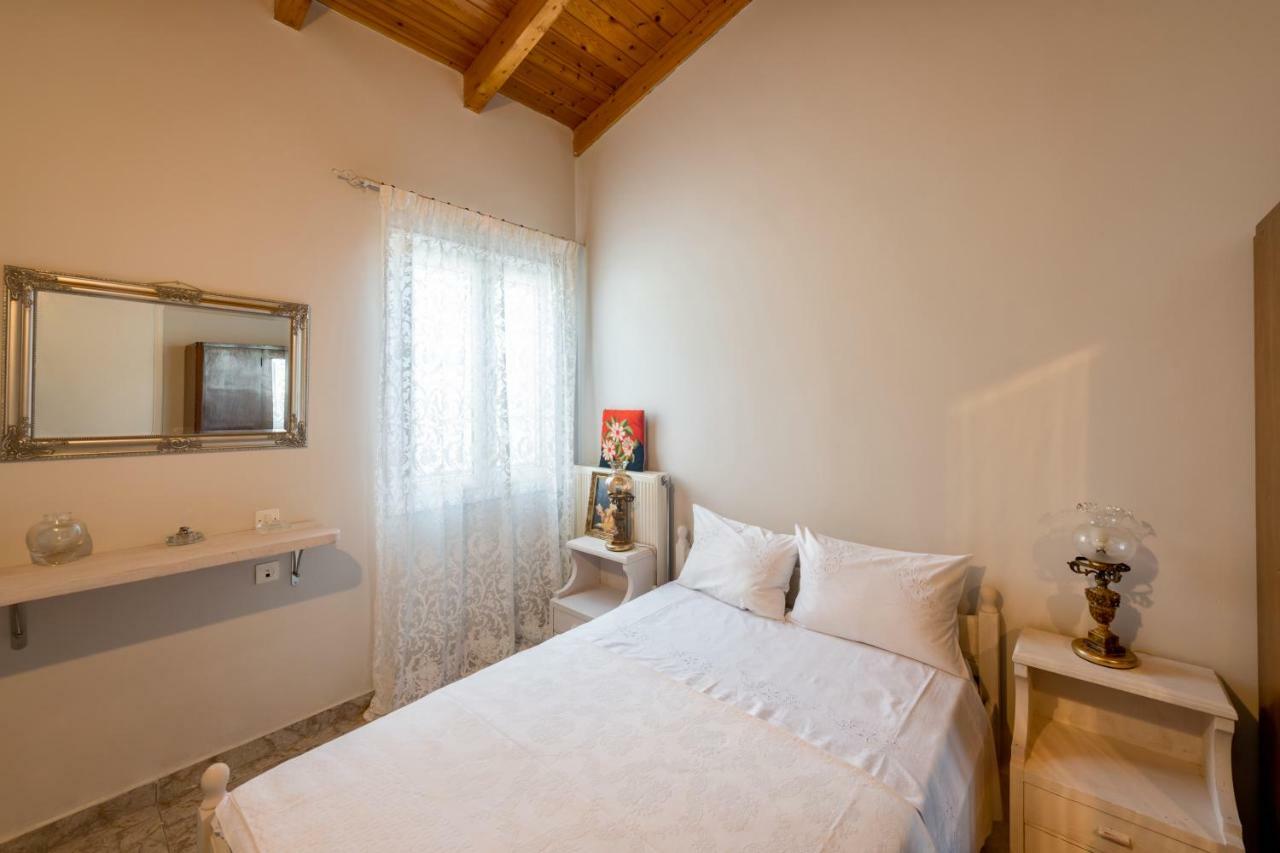 Kiko, The Coastline House Villa Kato Achaia Dış mekan fotoğraf